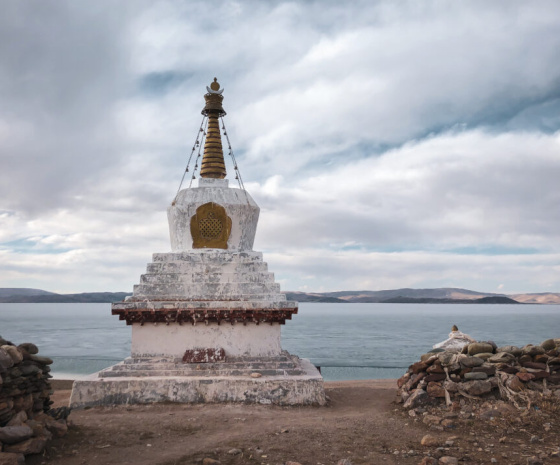 Back to Lhasa via Yangpachen and Chimelong Nunnery (approx. 190km, 6-7hrs)