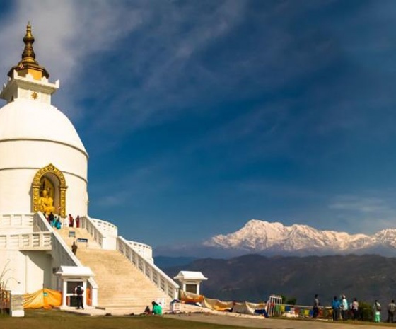 Fly Chitwan to Pokhara : 20 minutes flight (900 m): Pokhara sightseeing: Boating & stroll around Phewa Lake