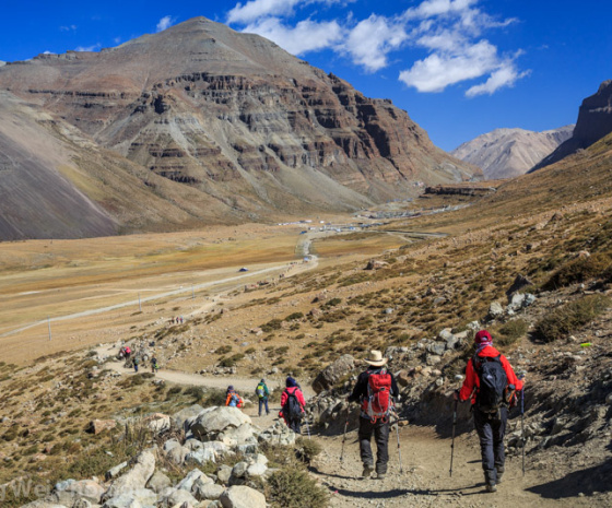 Darchen to Dirapuk Monastery (Trek Day 1: 13km)