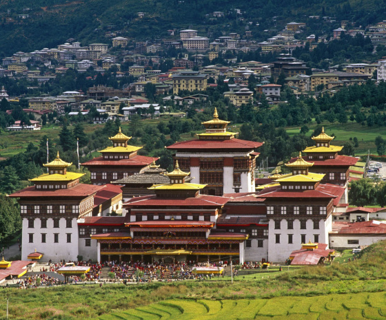 Drive to Thimphu / Sightseeing