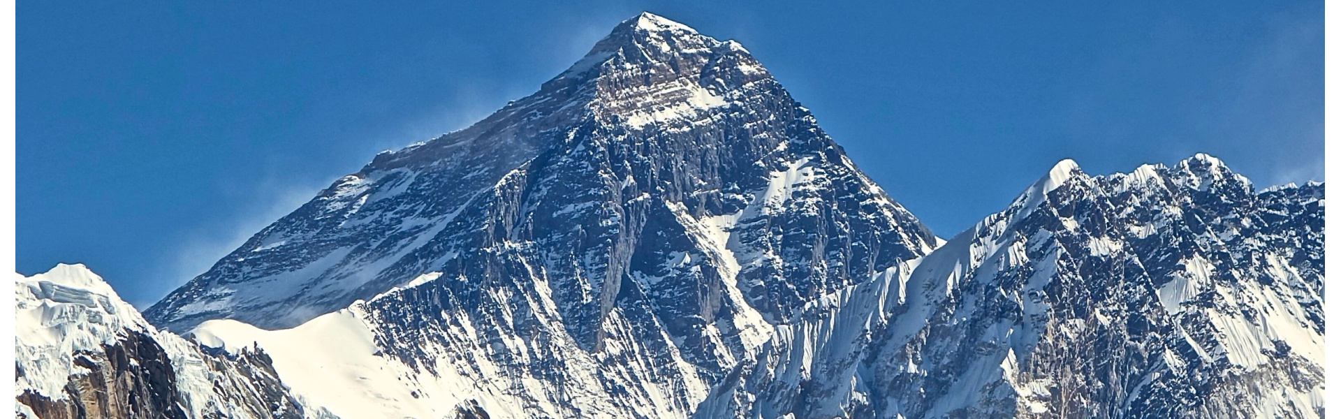 Everest Luxury Trek with Helicopter ride Banner